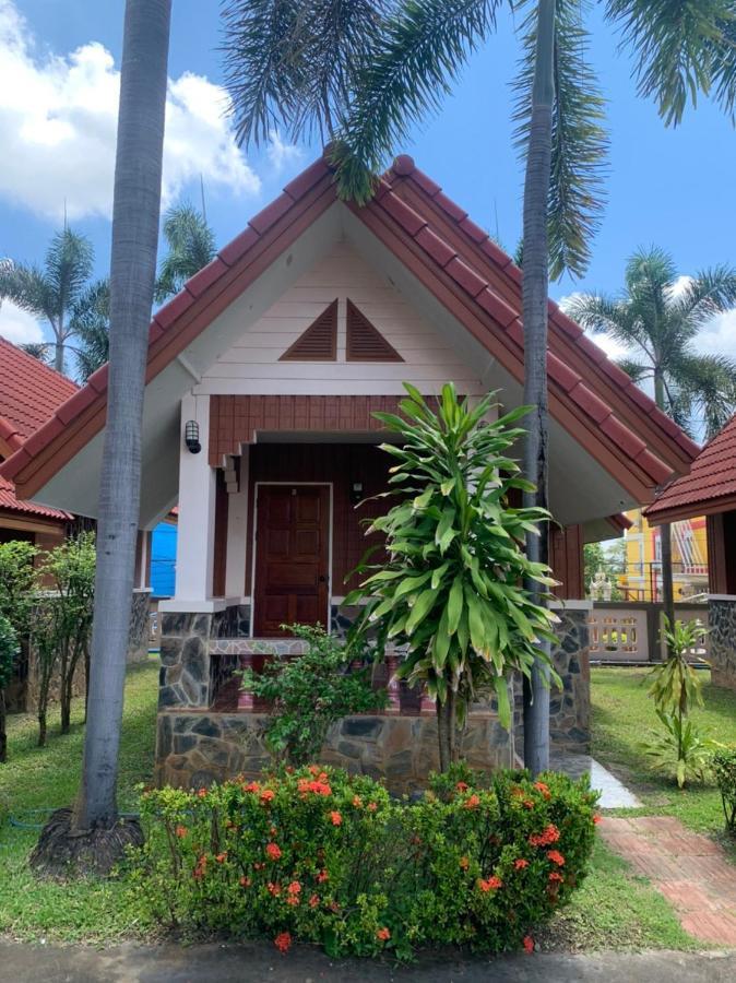 Bunraksa Resort Kamphaeng Phet Eksteriør billede